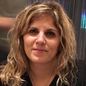 Meet your Posher, Julie